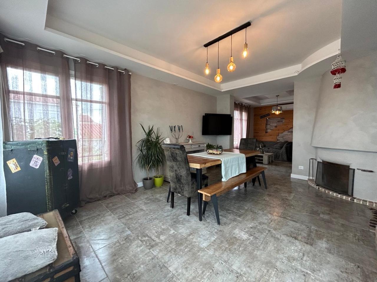 Comme A La Maison Narbonne Exterior foto